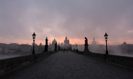 Most Karola – Praga por Ali Inay