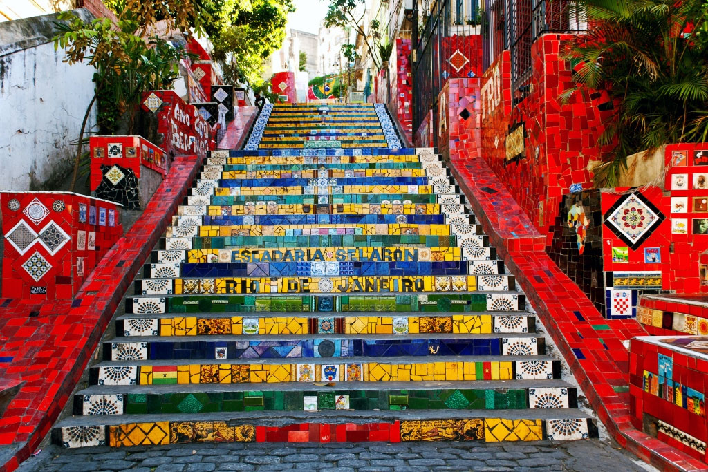 Escadaria Selarón Rio de Janeiro Você Viajando — A Sua Revista de Viagens no Brasil e no Mundo Escadaria Selarón Rio de Janeiro Você Viajando — A Sua Revista de Viagens no Brasil e no Mundo
