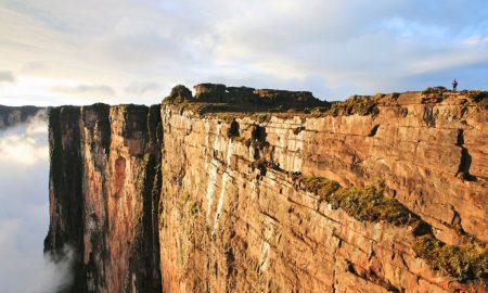 Monte Roraima atrai turistas ao extremo norte do país