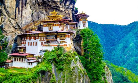 Mosteiro de Takshang – Butão