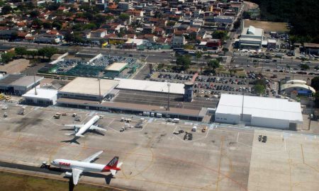 Aeroporto de Vitória completa 42 anos