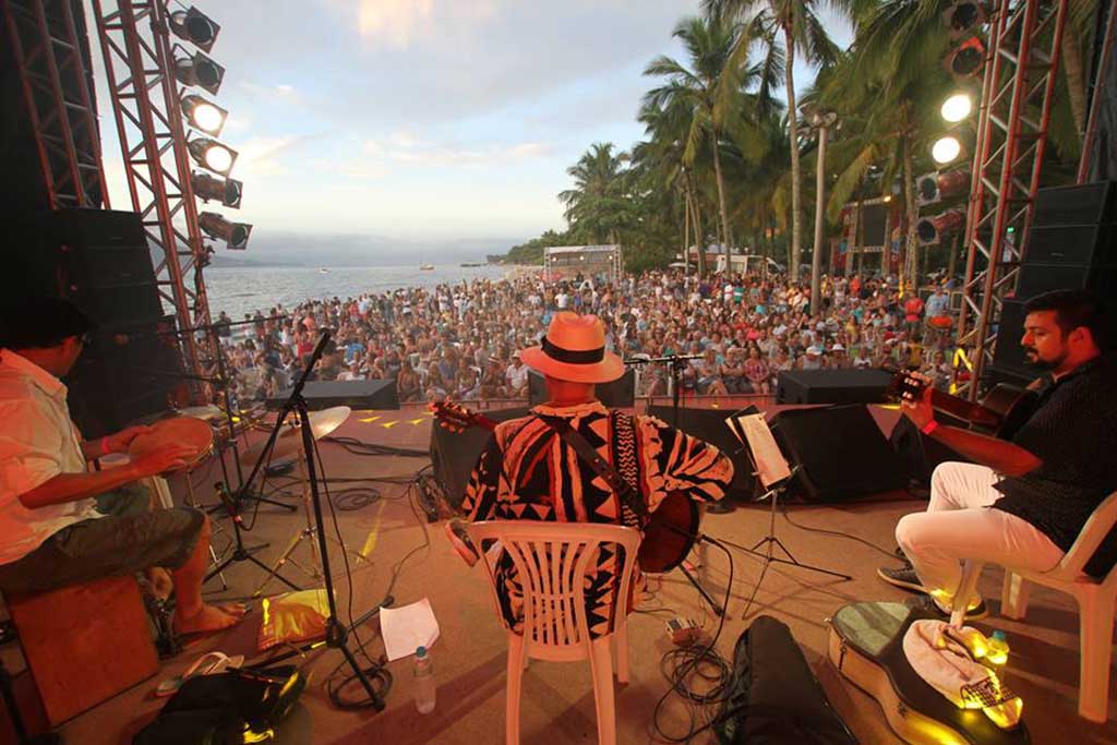 Festival Pôr do Sol Musical em Ilha Bela – Beto di Franco